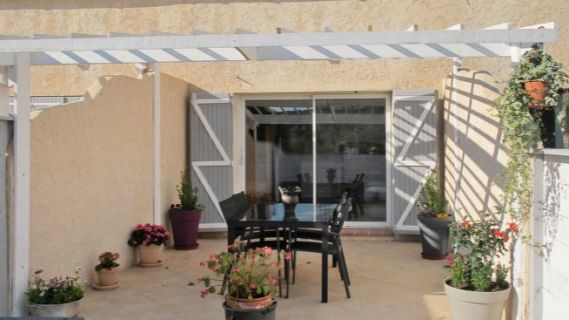 Südfrankreich-Preiswert-Ferienhaus-Meernahe