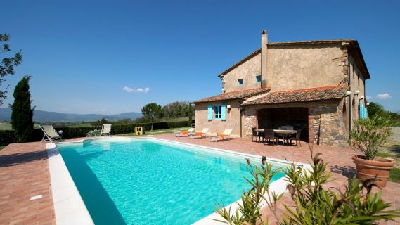 Toskana-Landhaus-Pool