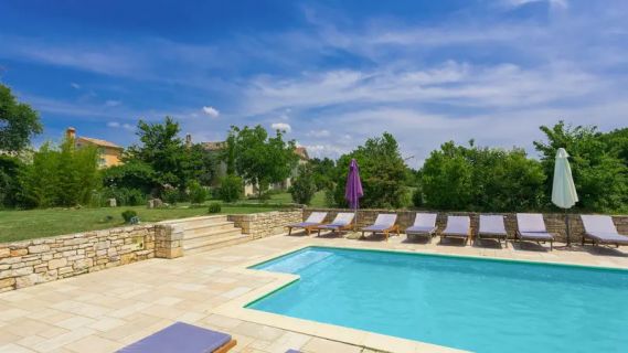 Kroatien-Landhaus-Privat-Pool